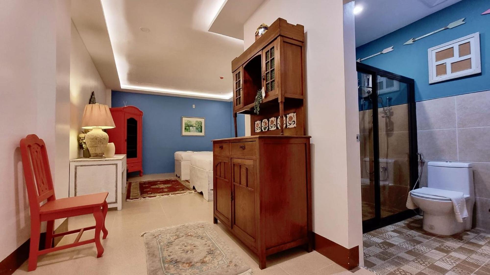 Отель Residencia Orlina Dumaguete City Экстерьер фото